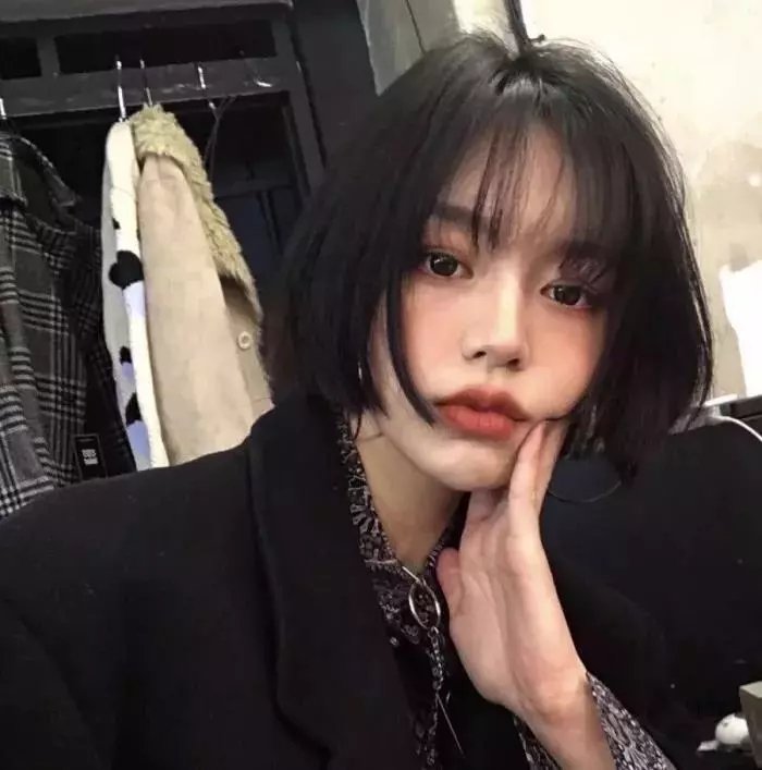爱很真水很深
