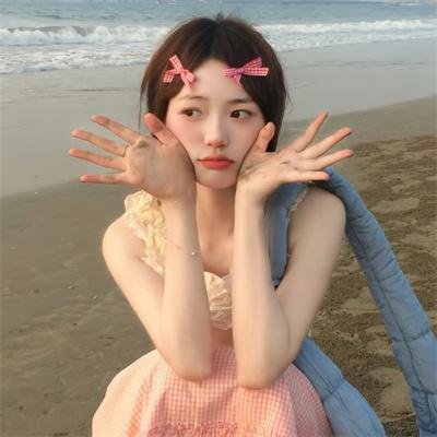 怪物少女妮莫娜